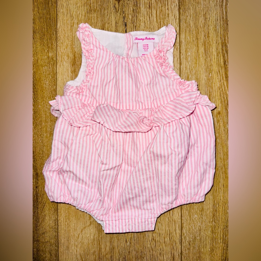 Tommy Bahama pink seersucker baby girl's romper - size 6-9 Months